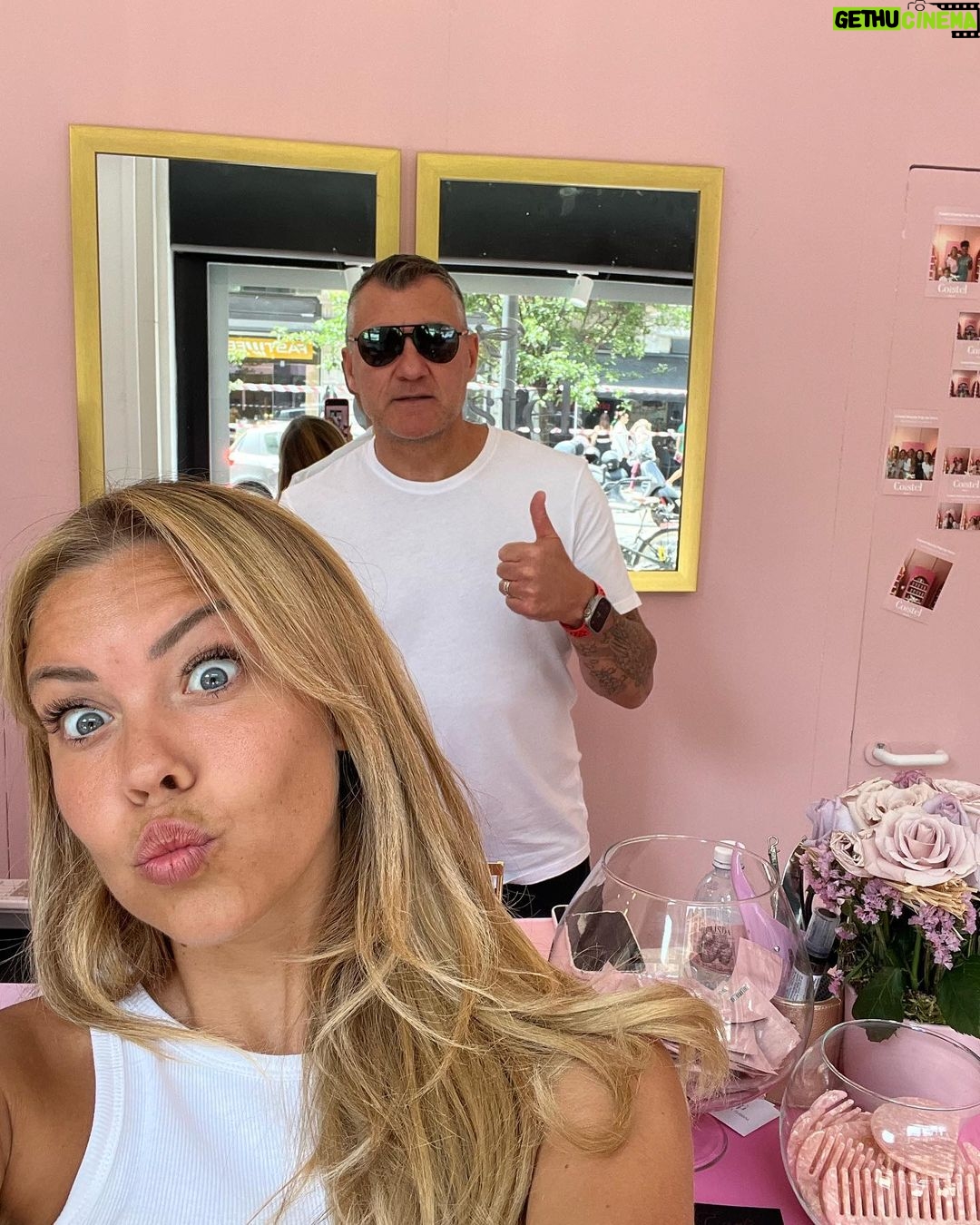 Christian Vieri Instagram - Ancora per qualche giorno sarร aperto il temporary di @coistelbeauty vi aspettiamo!!!! ๐ธ๐ธ๐ธ๐ธ๐ธ @costy_caracciolo ๐