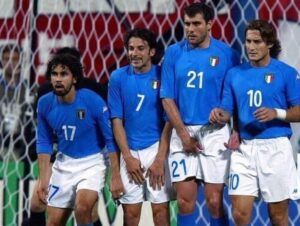 Christian Vieri Instagram - AZZURRI @azzurri 🇮🇹🇮🇹🇮🇹🇮🇹🇮🇹🇮🇹🇮🇹🇮🇹🇮🇹🇮🇹🇮🇹🇮🇹🇮🇹⚽️⚽️⚽️⚽️⚽️⚽️⚽️⚽️⚽️