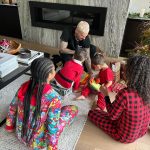 Christina Milian Instagram - Good Morning and Merry Christmas! Praying you all feel an extra dose of joy through the coming year! May your hearts be filled with light! Lots of love from our family to yours. 🎁🎄✨