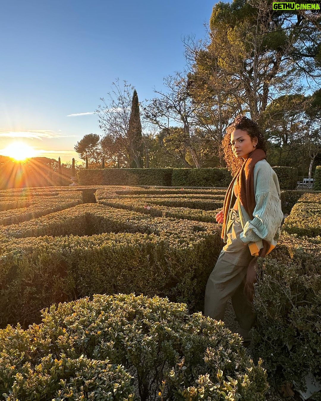 Christina Milian Instagram - Golden Hour brings a certain energy that’s so calm. So when it’s that time- take a break and enjoy the moment. 🌅✨ *on another note.. check out this chateau we stayed in for the night. It’s magical.. 📸 @mscarmenmilian #aixenprovence #france #chateau #travel #holiday #goldenhour #sunset Aix-en-Provence, France