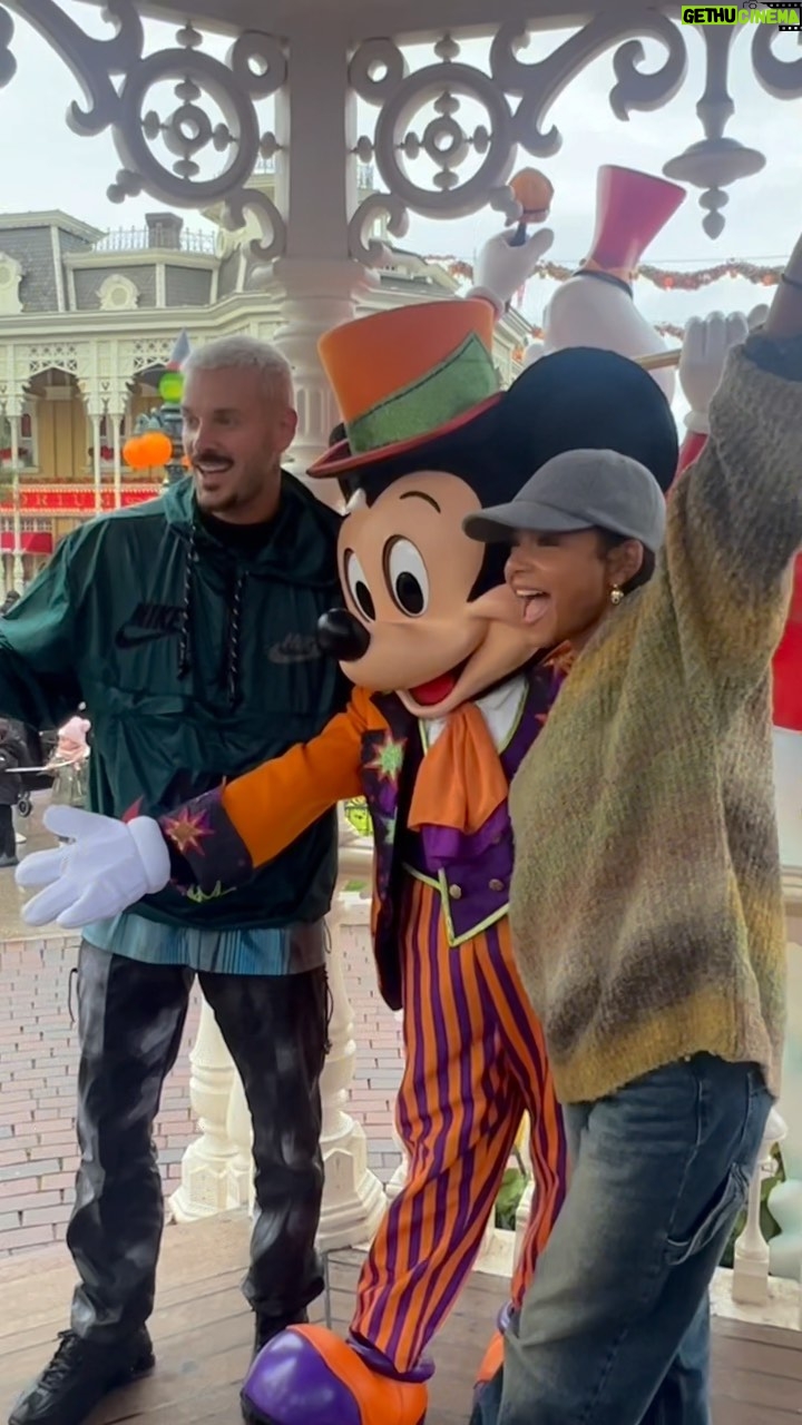 Christina Milian Instagram - The older they get the more fun @DisneyLandParis becomes.. 💥 We’ll be back! #MickeyMouse #HappyHalloween #disneylandparis #disneygram