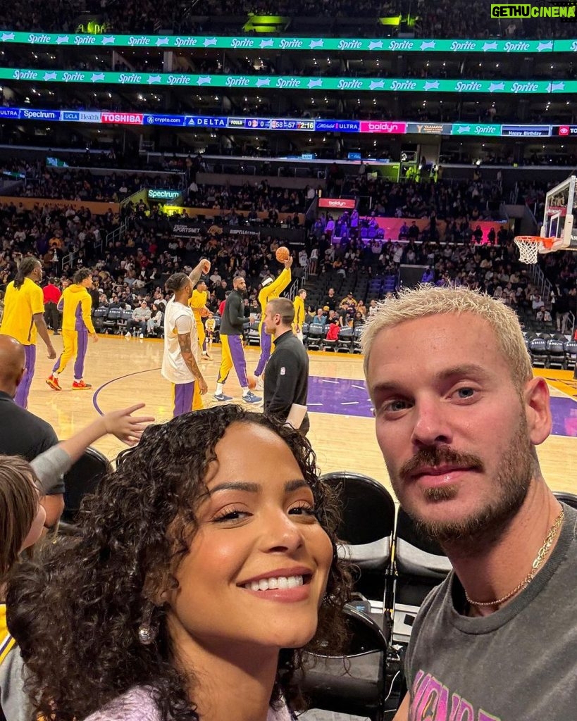 Christina Milian Instagram - Catch Up Time!! 🛎️ #SinceChristmas #happynewyear 1. Lakers Fan Pic! (Tourist vibes) 2. New Years Countdown with the crazies! 3. Couples catch-up. Been too long 🥹 4. Girls spa day! @wispa_usa 5. You know you’re in LA when 🌴 6. Sister & Neice Twinning for Xmas 😍 7. Cookie Whips on the way! 8. 3 Generations of Milian’s! 9.Love is some Lauren 😍 10. Bowling.. long but never boring