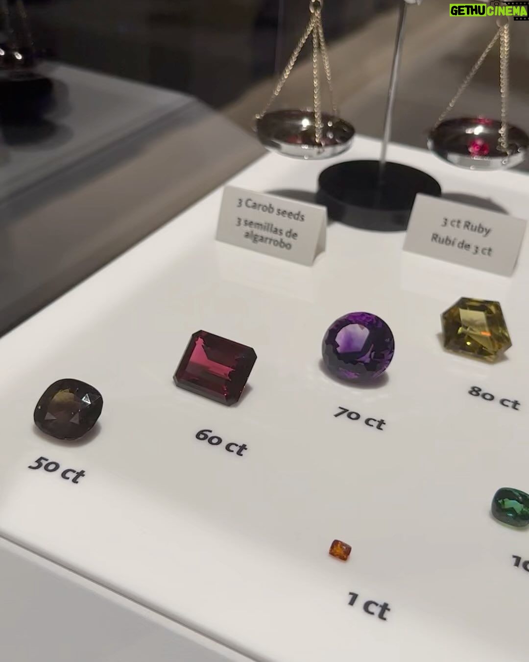 Christine Chiu Instagram - 100 Carats: Icons of the Gem World at The Natural History Museum of Los Angeles π Thank you @nhmla for this special viewing and dinner celebrating the most exquisite and rare gems all weighing 100ct + ! @drchiubhps loved the science surrounding these precious natural treasures of the earth AND that nothing was for sale ππ
π€£π€£ All I want for Christmas is world peace and Jonker 1 - the 125.35ct flawless D colored diamond first discovered in 1934. The rough crystal was over 726 carats and was cut into 13 distinct stones. The Jonker is the largest. The gem was purchased by the king of Egypt in 1949 and disappeared in 1952. in the 1970s the gem reappear under the ownership of Queen Ratna of Nepal. It was then sold to an anonymous buyer who remains so until today. Guess which stone in slide 9 is the worldβs most rare? exhibition is open to the public on December 8th! πΈ @victoriasirakovaphotographer Natural History Museum of Los Angeles County