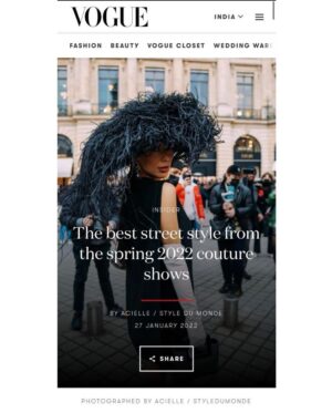 Christine Chiu Instagram - Elegance is the balance between proportion, emotion & surprise. Valentino Garavani 

🖤🖤
@voguemagazine 
@voguerunway 
@voguefrance 
@vogueitalia 
@voguejapan 
@vogueaustralia 
@voguearabia 
@vogueindia 
@vogueturkiye 
@voguethailand 

.
.
.
#paris #pfw #couture #hautecouture #maisonvalentino #valentino #coutureweek #streetstyle