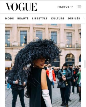 Christine Chiu Instagram - Elegance is the balance between proportion, emotion & surprise. Valentino Garavani 

🖤🖤
@voguemagazine 
@voguerunway 
@voguefrance 
@vogueitalia 
@voguejapan 
@vogueaustralia 
@voguearabia 
@vogueindia 
@vogueturkiye 
@voguethailand 

.
.
.
#paris #pfw #couture #hautecouture #maisonvalentino #valentino #coutureweek #streetstyle