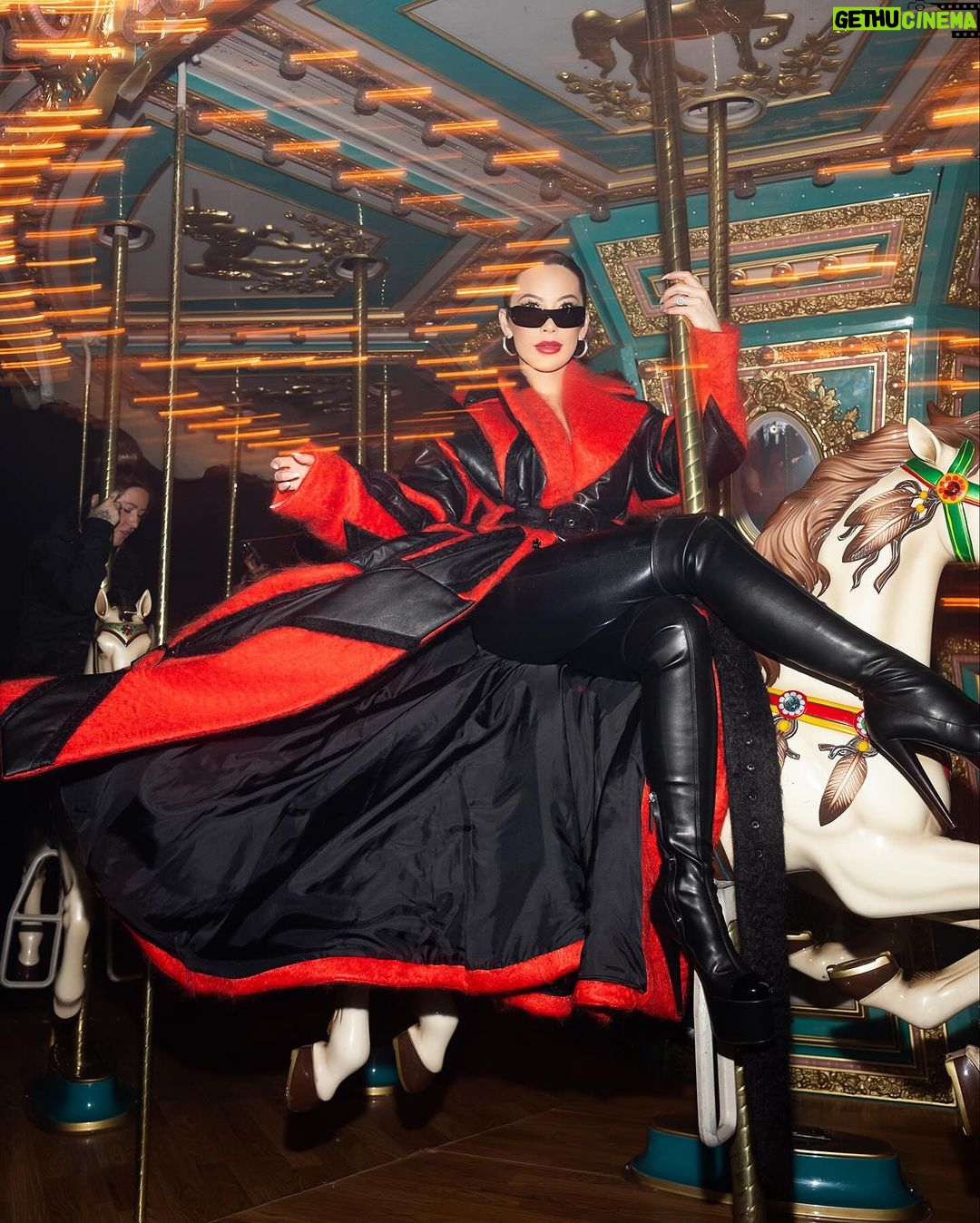 Christine Chiu Instagram - Too much fun was had with @prada and co… #pradamode #thedoublesclub #carstenholler #losangeles #pradadoubleclub #lunaluna 📸 @victoriasirakovaphotographer Styled by @brianaandalore ❤️ Los Angeles, California