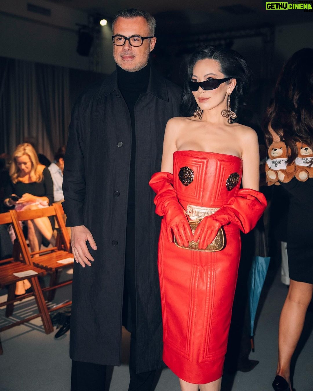 Christine Chiu Instagram - What an honor it is to be here celebrating dearest @khoanguyennyc on your new appointment and @adrianappiolaza on his debut @moschino collection ❤️ building memories full of fashion fam, love and classic Italian fun! Best guess for what we were talking about in last slide win a moschino prize! 👇🏻 @brianaandalore @nickroseartistry @yogilovesmakeup_howard @aaronidelson #moschino #adrianappiolaza #milano #italiano #mfw Milan Fashion Week