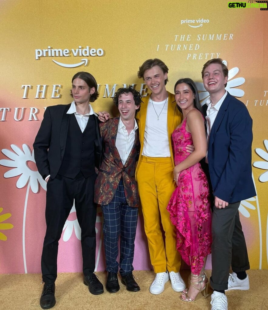 Christopher Briney Instagram - get you some friends like these 😍 The Summer I Turned Pretty is officially out on Prime Video.. Check it out :)