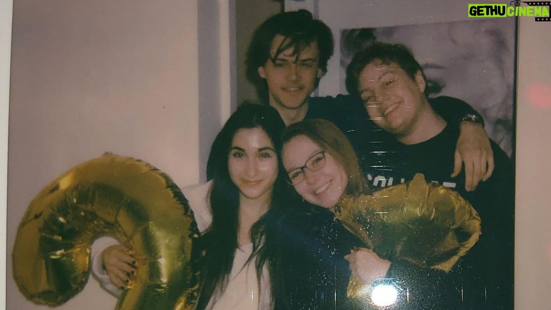 Christopher Briney Instagram - the best friends a guy could ask for. 18J forever 💘 New York, New York