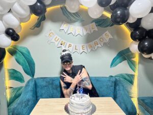 Christopher Vélez Instagram - Un poco de lo que fue mi cumpleaños 🎂 en mi hermoso Loja 😎🔥