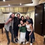 Christopher Von Uckermann Instagram - Épico @giorgiosiladi @yosoypambo @maiteperroni @mariav.wav @lorsvaldes @https.jorge.mex #soyrebeldetour #christophervonuckermann