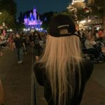 Chungha Instagram - "The happiest place in the world" Disney Land 🏰❤ #Thankyou JADEN 😆 @jdnbc #청하 #CHUNGHA #Disneyland