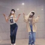 Chungha Instagram - 톡! 쏘는 울 비타솜🍋💛 과 함께하는 Sparkling ✨ #청하 #CHUNGHA #BareRare #Sparkling #전소미 #JEONSOMI #CHUNGHA_BareRare #CHUNGHA_Sparkling @somsomi0309