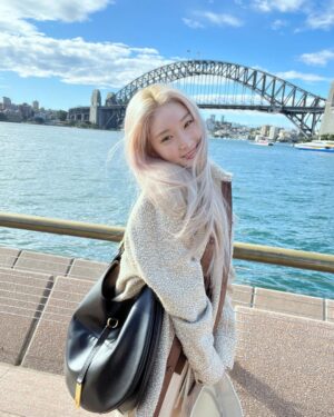 Chungha Instagram - CHUNG HA in Sydney 🇦🇺🥰💙
#2

#청하 #CHUNGHA
