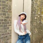 Chungha Instagram – CHUNG HA in London 🇬🇧😍💚
#2

#청하 #CHUNGHA