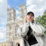 Chungha Instagram – CHUNG HA in London 🇬🇧😍💚
#1

#청하 #CHUNGHA