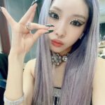 Chungha Instagram - [📸] 220724 #인기가요 💜BYULRANGHAE💜 ✨Sparkling✨ #청하 #CHUNGHA #BareRare #Sparkling #CHUNGHA_BareRare #CHUNGHA_Sparkling
