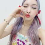 Chungha Instagram – [📸] 220720 #쇼챔피언

🎀I’ll be your sparkle🎀
✨Sparkling✨

#청하 #CHUNGHA
#BareRare #Sparkling
#CHUNGHA_BareRare
#CHUNGHA_Sparkling