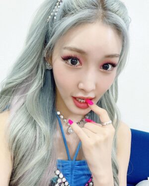 Chungha Instagram - [📸] 220717 #인기가요

💙썸머퀸💙
✨Sparkling✨

#청하 #CHUNGHA
#BareRare #Sparkling
#CHUNGHA_BareRare
#CHUNGHA_Sparkling
