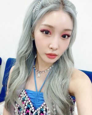 Chungha Instagram - [📸] 220717 #인기가요

💙썸머퀸💙
✨Sparkling✨

#청하 #CHUNGHA
#BareRare #Sparkling
#CHUNGHA_BareRare
#CHUNGHA_Sparkling