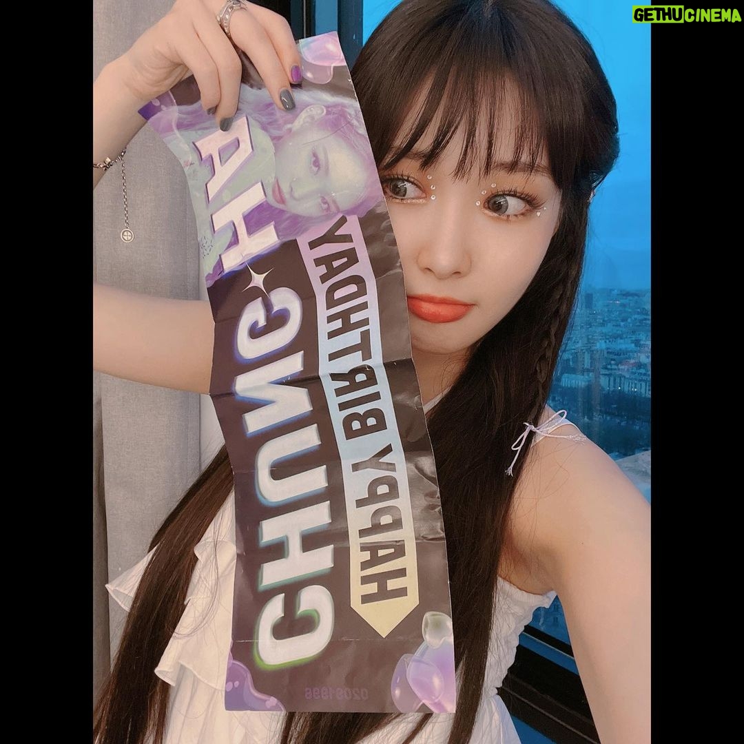 Chungha Instagram - #MIKFESTIVAL #PARIS Definitely the best birthday gift ever! πππππππππππππ thank you my love for all the romantic memoriesπ₯° i'll miss you soooo muchππ #μ²ν #CHUNGHA @feelionly @imymesara @_hexxy @ashalove_flawless @haeinyss_ @jena__sha