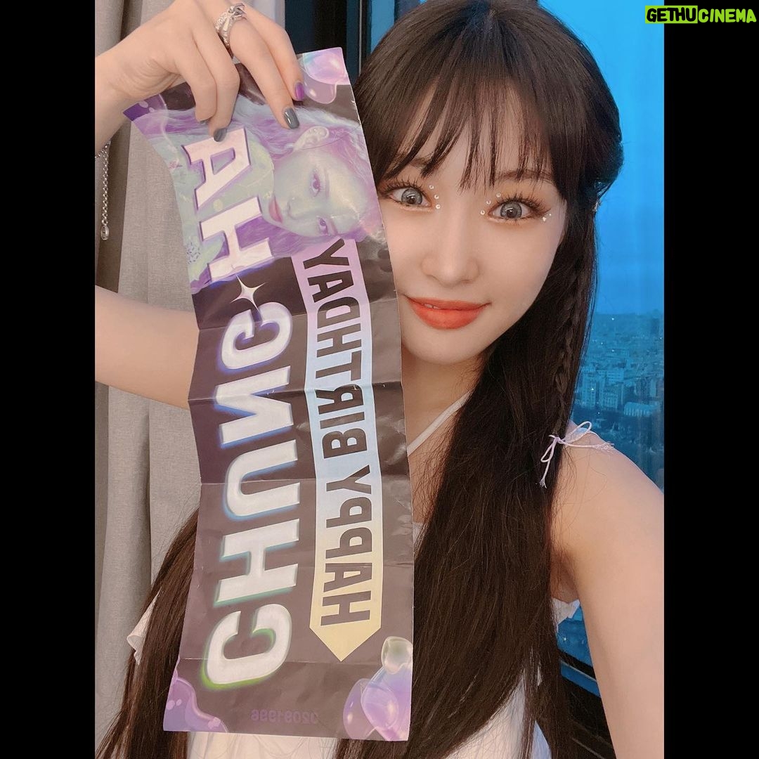 Chungha Instagram - #MIKFESTIVAL #PARIS Definitely the best birthday gift ever! πππππππππππππ thank you my love for all the romantic memoriesπ₯° i'll miss you soooo muchππ #μ²ν #CHUNGHA @feelionly @imymesara @_hexxy @ashalove_flawless @haeinyss_ @jena__sha