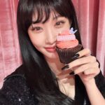 Chungha Instagram - Had so much fun thank you jestina💖 @j.estina_official @j.estinabag_official #광고 #제이에스티나 #JESTINA #JZBAR #청하 #CHUNGHA