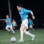 Chutavuth Pattarakampol Instagram – GOOAAALLLL~~~!! ⚽️ ดีใจแค่ไหน ก็ตามภาพเลยยย😆☝🏻
Photo by @oad.anon 📸