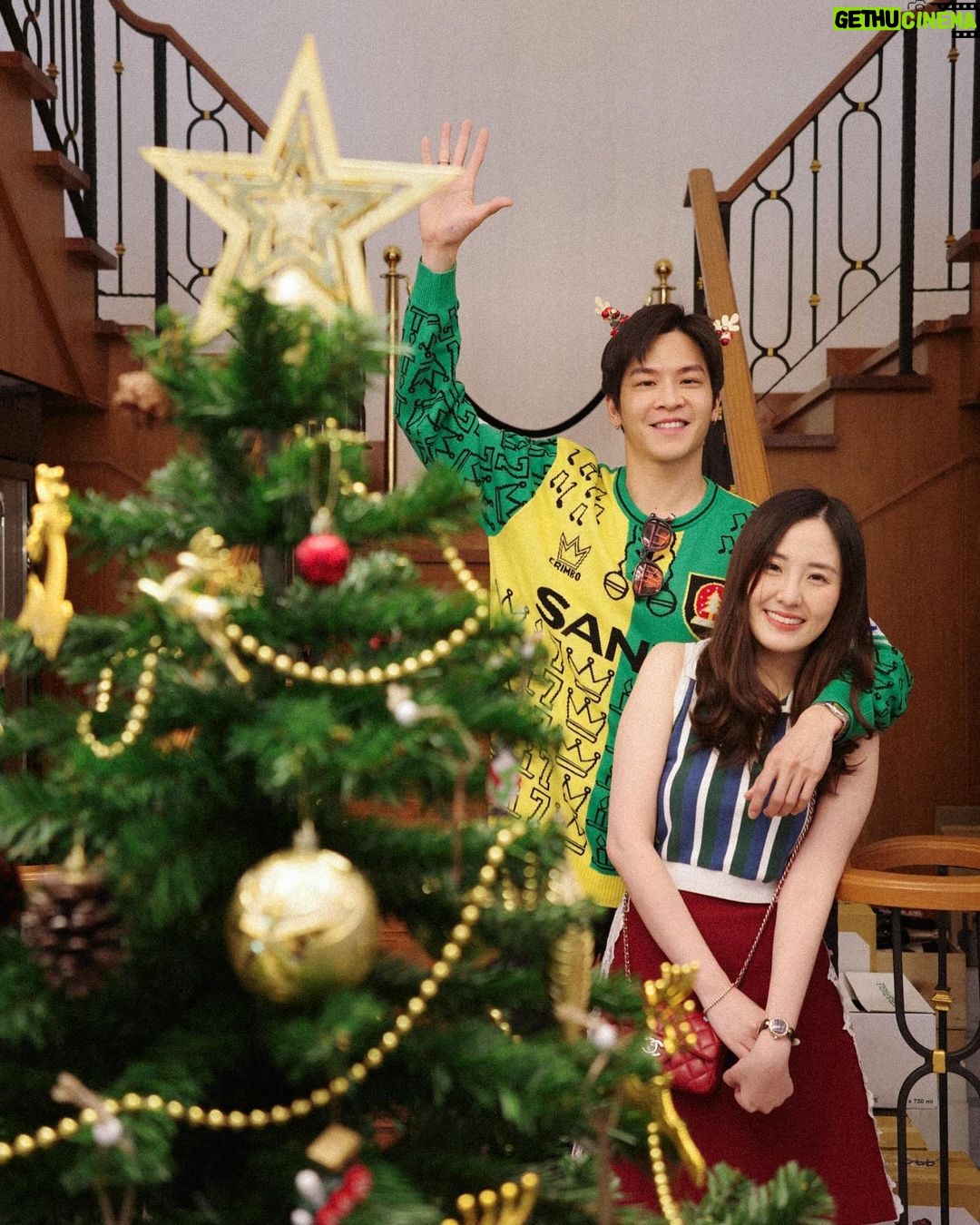 Chutavuth Pattarakampol Instagram - Ho-Ho-Hooo!! ...Merry Christmas 🎁🎄🎅🏻❤️