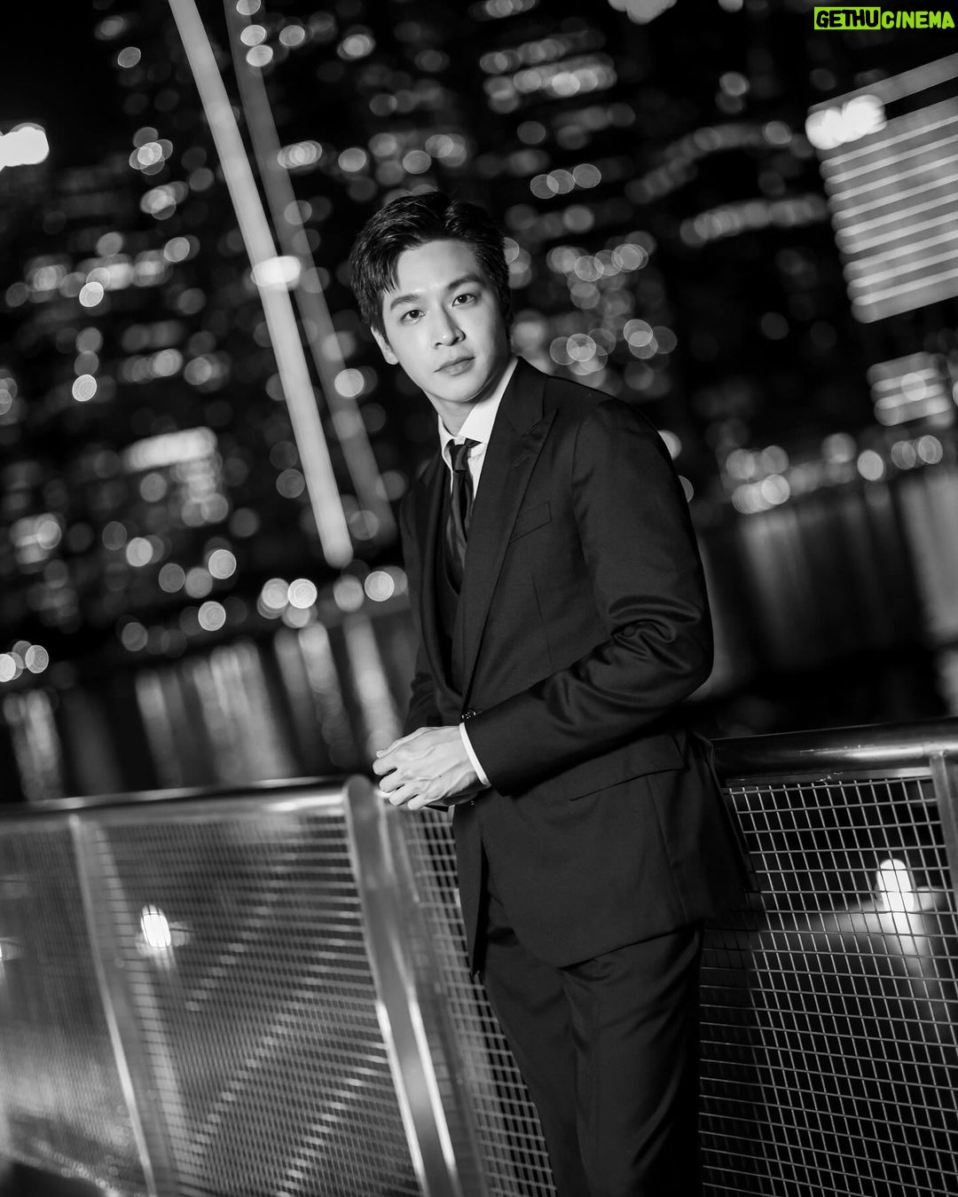 Chutavuth Pattarakampol Instagram - 🌃🥂 Marina Bay Singapore
