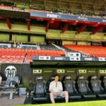 Chutavuth Pattarakampol Instagram - Experiences don’t come much better than this. Thank you @LaLiga and @Valenciacf for an unforgettable day. Valencianista~, Are you ready for tonight? 🦇🦇🦇 #GameOnLALIGA Mestalla Stadium