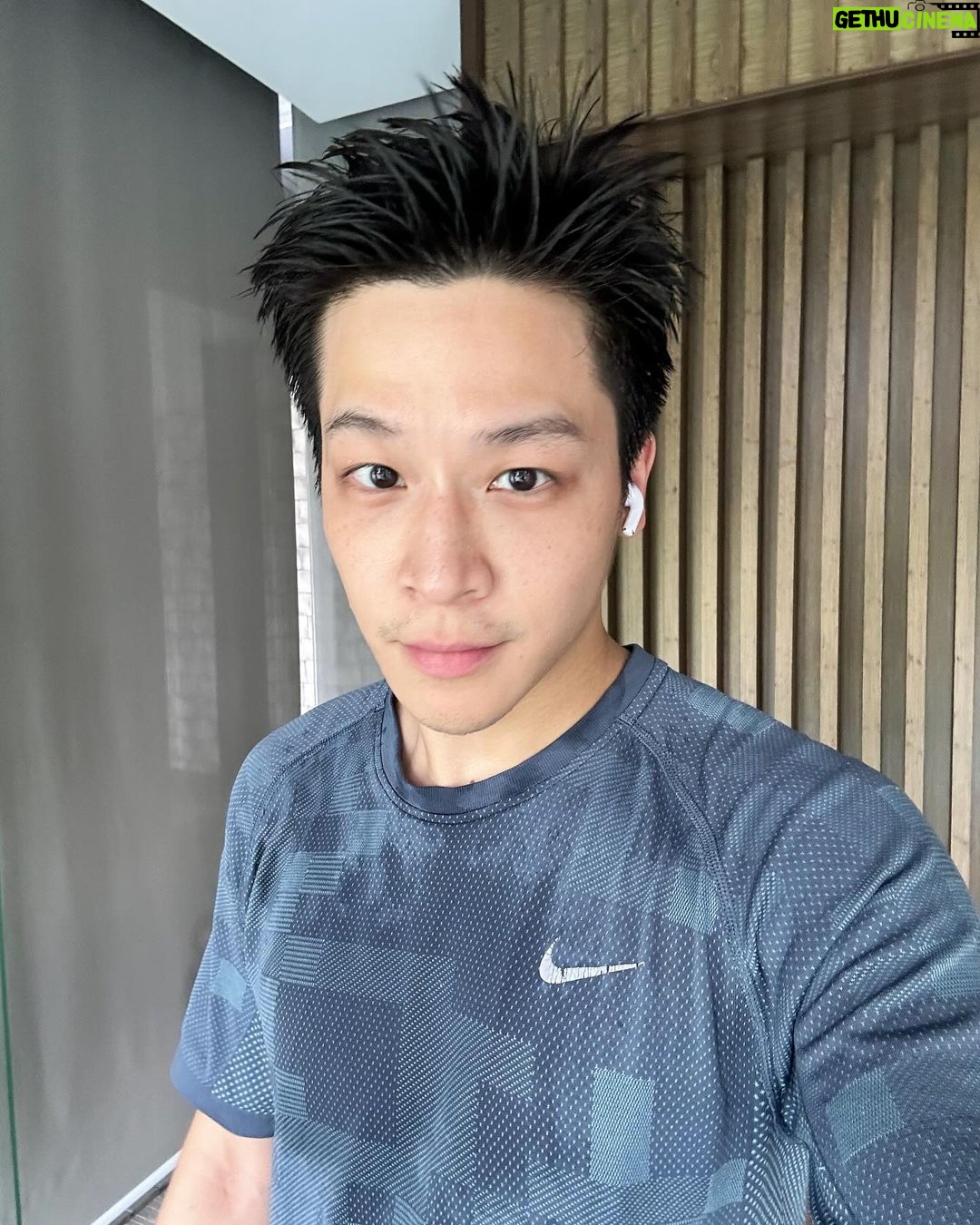 Chutavuth Pattarakampol Instagram - รีด รีด รีด 😅💪🏻