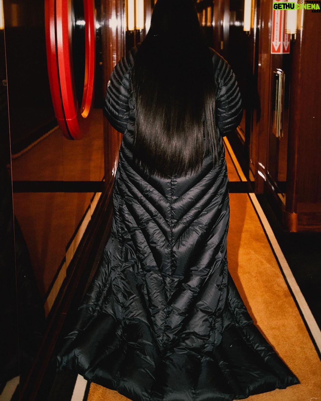 Ciara Instagram - 🖤 Moncler X Rick Owens. Too Hard 🖤