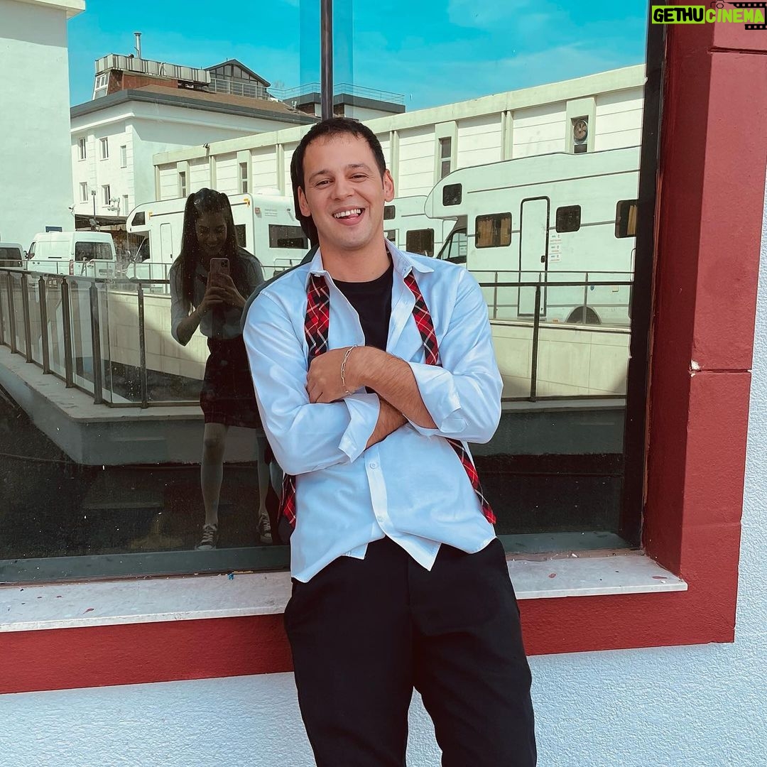 Cihan Şimşek - 214.5K Likes - @ecemsbayir 📷😈