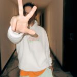 Cihan Şimşek Instagram - Esquire’in “Five Fits With” serisine Cihan Şimşek ile devam ediyoruz. Onun için giyinmek, bir maceradan farksız. İşine gösterdiği özeni kıyafet seçimlerine de yansıtan Cihan’ın öne çıkan 5 stilini inceliyoruz. #FivefitswithEsquire #MensFashion #MensWear #EsquireGuide