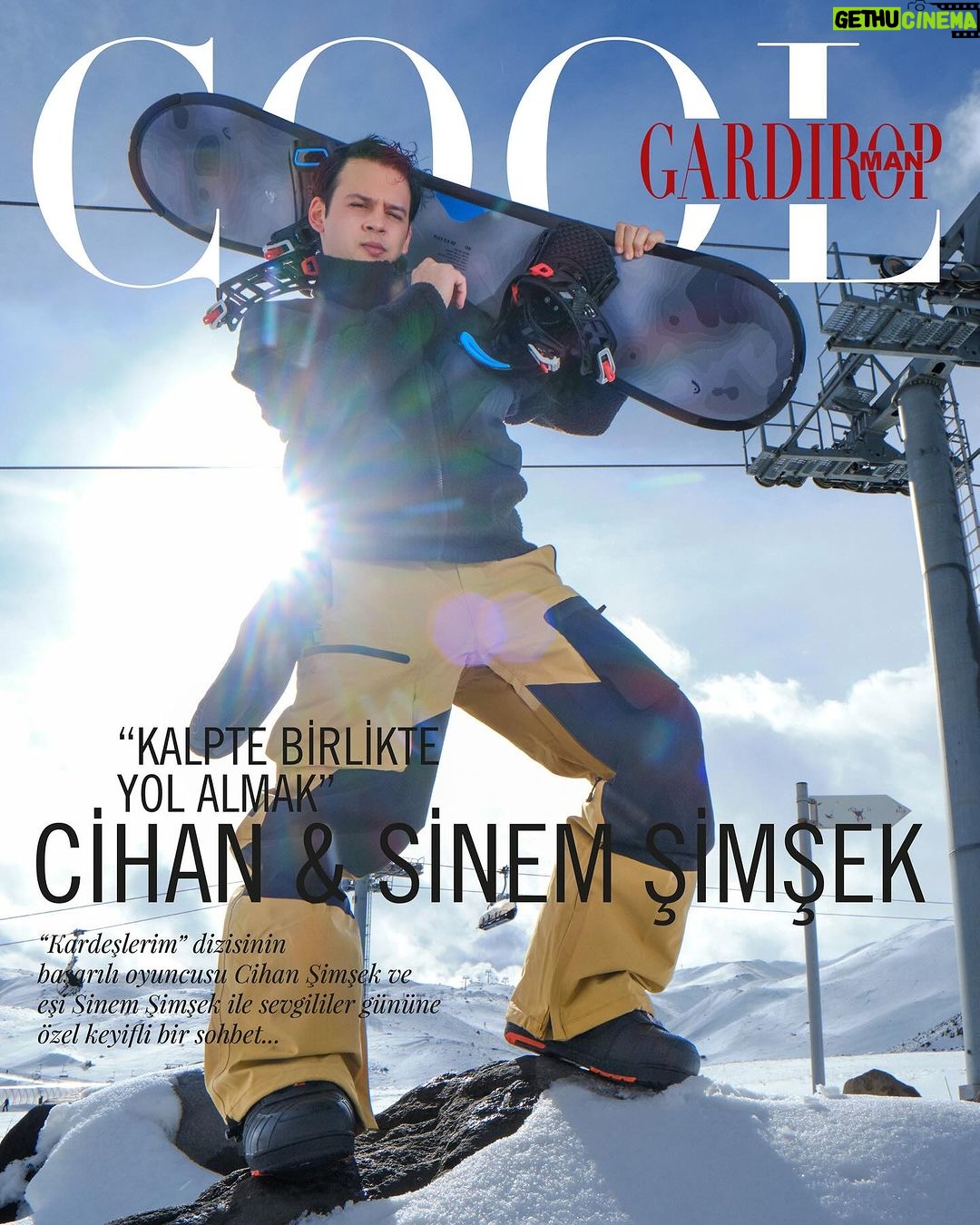 Cihan Şimşek Instagram - Sinem - Cihan Şimşek: “Kalpte Birlikte Yol Almak” Türk televizyonunun sevilen oyuncularından Cihan Şimşek, kariyerindeki zirveleri aşarken, hayatını paylaştığı Sinem Şimşek ile birlikte yazdığı aşk dolu bir hikayeye sahip. Bu özel röportajda; kariyer, romantizm, ve birbirlerine olan destekleri hakkında samimi açıklamalarda bulunuyor. Aşkın ve başarının iç içe geçtiği bu özel dünyaya konuk olmaya hazır mısınız? Gardırop Magazin yeni sayısıyla tüm dijital platformlarda. ✨ @tcihansimsek @sinemsmsk @gardiropmagazin #gardiropmagazin #cihanşimşek Yayınlar Direktörü: @gulay_ozdemir Fotoğraflar: @unalavcii Video: @sam_paparazzii Moda ve Güzellik Direktörü: @caglakucukdereli Styling: @sedassolmaz Saç ve Makyaj: @aylinaydin_hairmakeup Kurumsal İletişim: @mine.gunduz Marka İletişimi: @yoncayalki Mekan: @megasaraymounterciyes Teşekkürler @aycairganmenajerlik @aycairgan