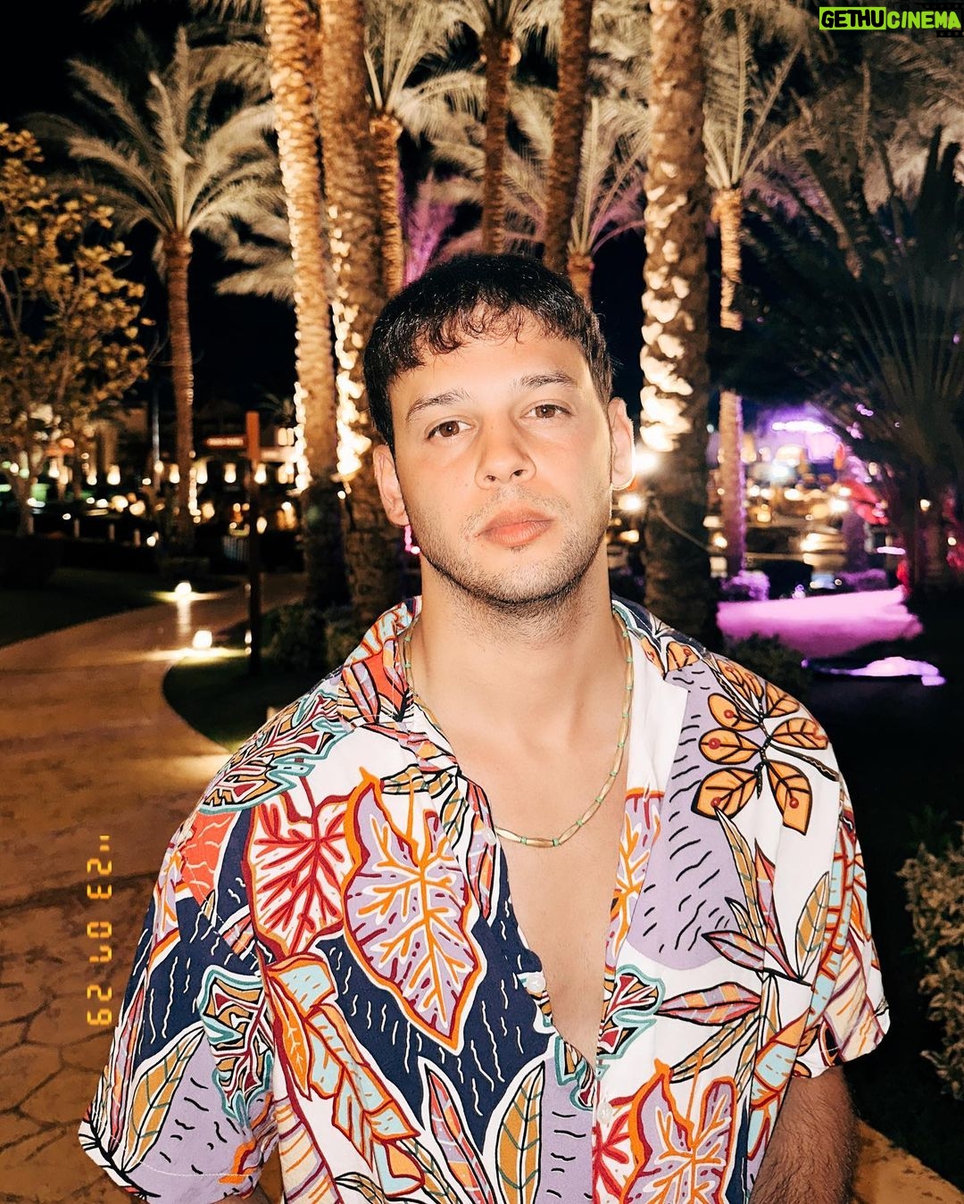Cihan Şimşek Instagram - 🎂 güzel bir sene olsun ريكسوس شرم الشيخ Rixos Sharm El Sheikh