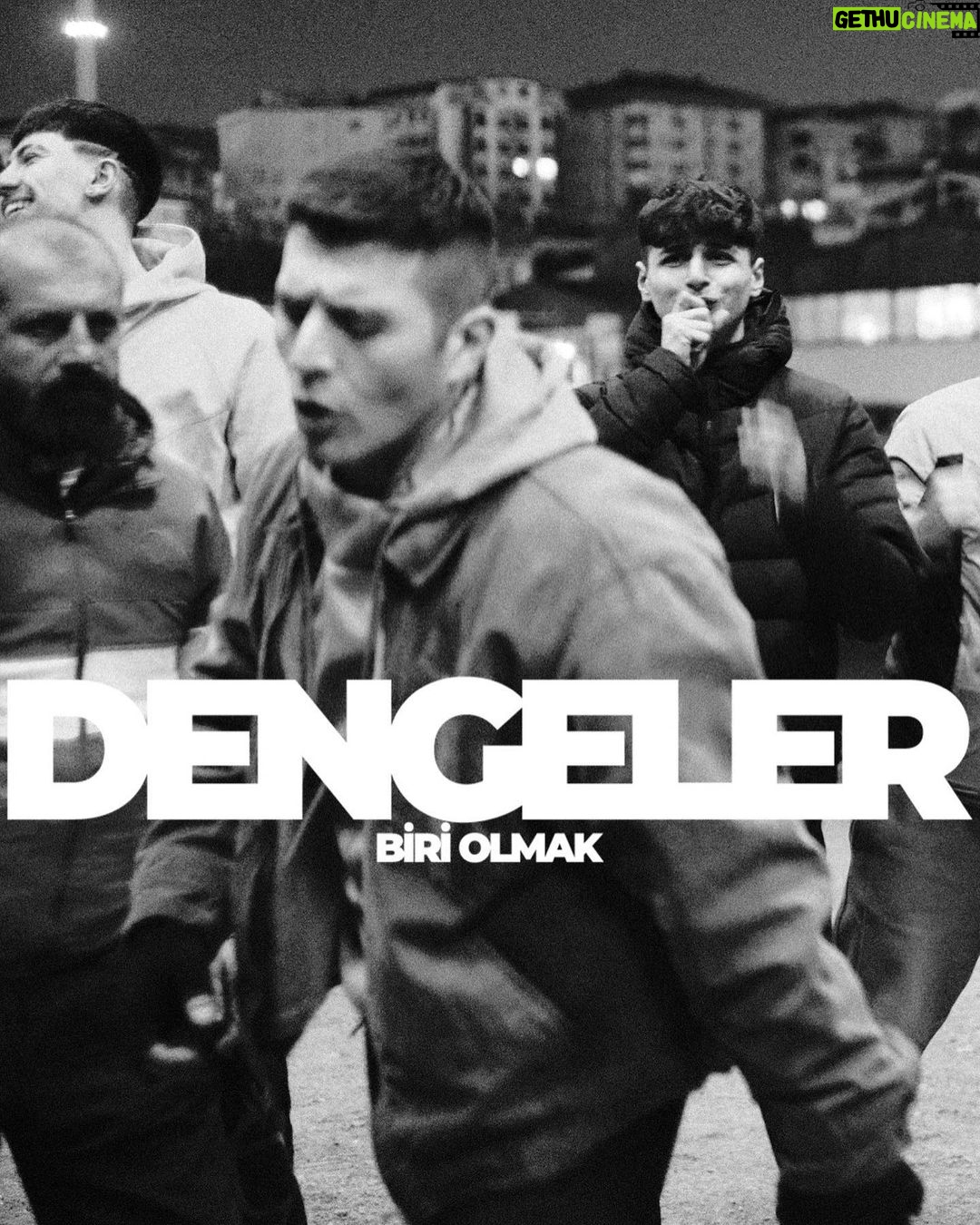 Cihangir Ceyhan Instagram - Sen bu fotoğraflara baktığında basit bir dünya görüyor olabilirsin. Ama bu fotoğraflarda bir çocuğun yutkunduğu umutları, bir babanın da cânım pişmanlığı saklı.
