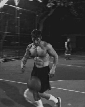 Cihangir Ceyhan Instagram - 🏀♾🥊