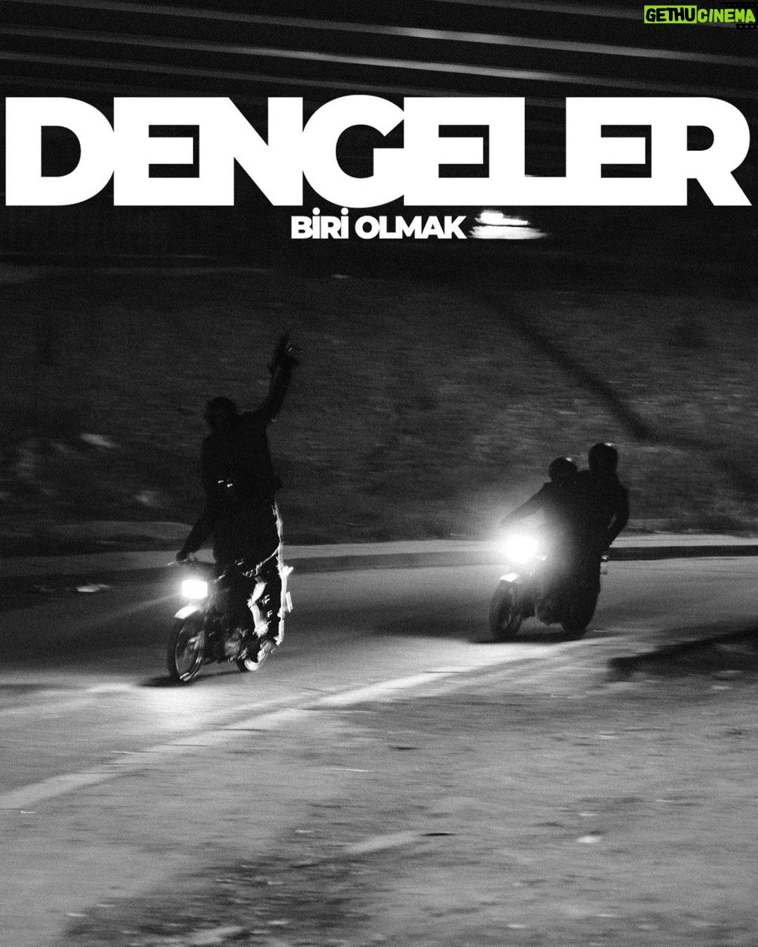 Cihangir Ceyhan Instagram - Sen bu fotoğraflara baktığında basit bir dünya görüyor olabilirsin. Ama bu fotoğraflarda bir çocuğun yutkunduğu umutları, bir babanın da cânım pişmanlığı saklı.