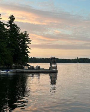 Cindy Crawford Instagram - Wrapping up another summer at the lake 🛶