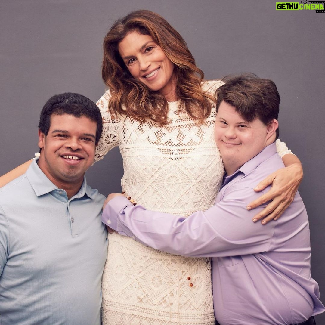 Cindy Crawford Instagram - Can’t think of a better way to spend the day before Mother’s Day with @bestbuddies celebrating their incredible moms!