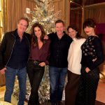 Cindy Crawford Instagram - Love The Big Apple anytime but especially leading up to the holidays - with all the lights and decorations 🎄 And nothing gets me in the holiday spirit more than catching up with family and friends! ❤️ New York, New York