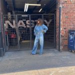 Cindy Crawford Instagram - Even when it’s nasty, you gotta love NY! 🤍🗽 BTS with with @wmag…