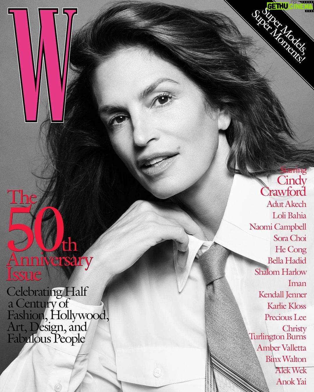 Cindy Crawford Instagram - Happy 50th @wmag š Honored to celebrate with this incredible group of women. Thanks to @sarahmoonves,@inezandvinoodh and the whole team! Photography by @inezandvinoodh Styled by @kegrand Hair by @jamespecis Makeup by @samvissermakeup Interview by @jennycomita Casting by @emperor.lee