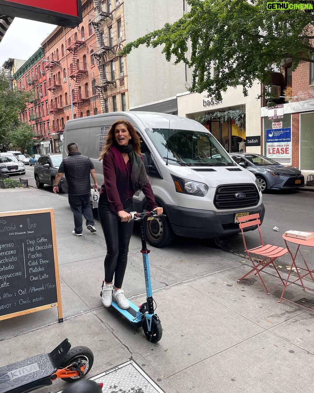 Cindy Crawford Instagram - The family that scoots together…