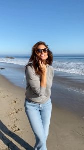 Cindy Crawford Instagram - Summer on my mind 😎 @yaleaeyewear