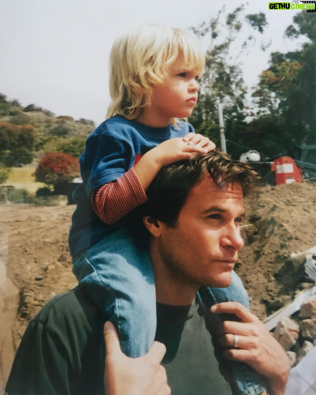 Cindy Crawford Instagram - Happy Father’s Day @randegerber! We are so lucky to have your love, strength, and protection. You remind us to laugh and definitely bring the cool factor. We love you so so so much!