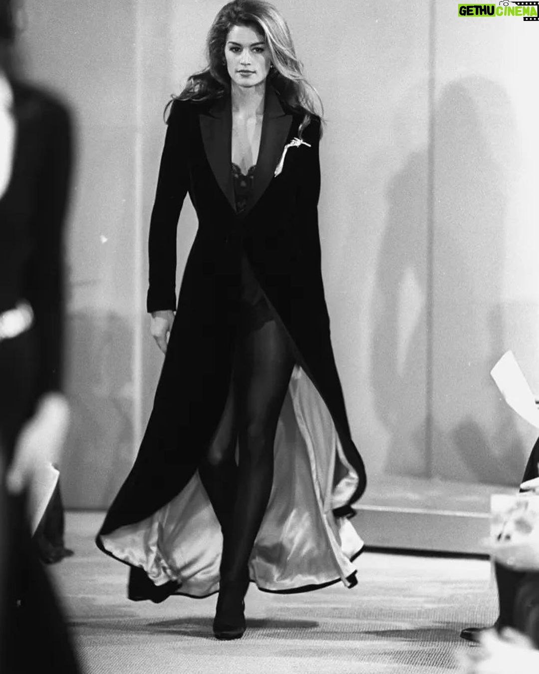 Cindy Crawford Instagram - Suited up with @donnakaran 🛡️