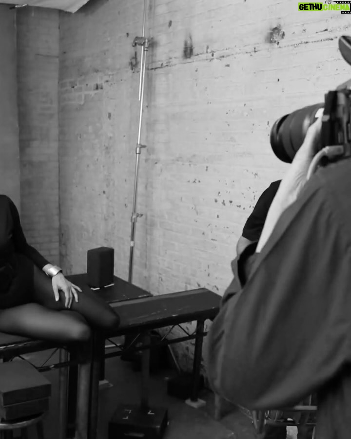 Cindy Crawford Instagram - Suited up with @donnakaran 🛡️